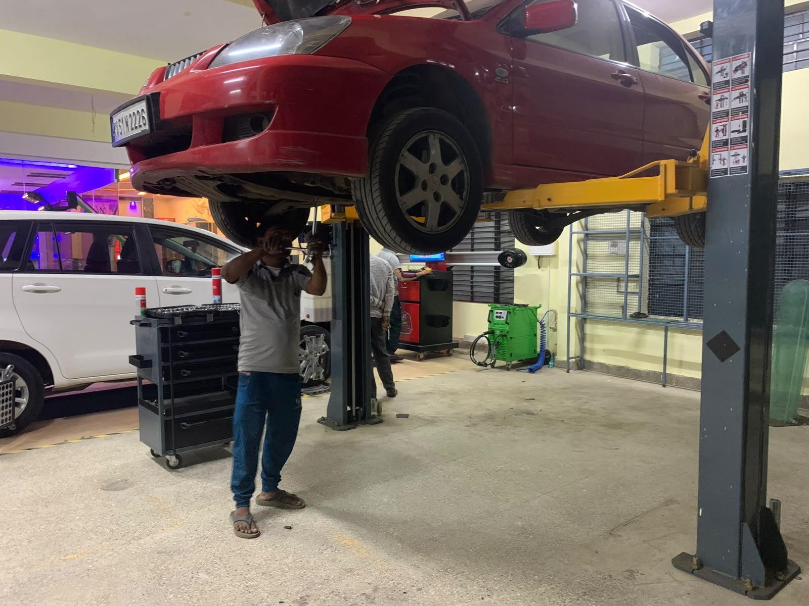 General Service work at AK Car Network Bengaluru